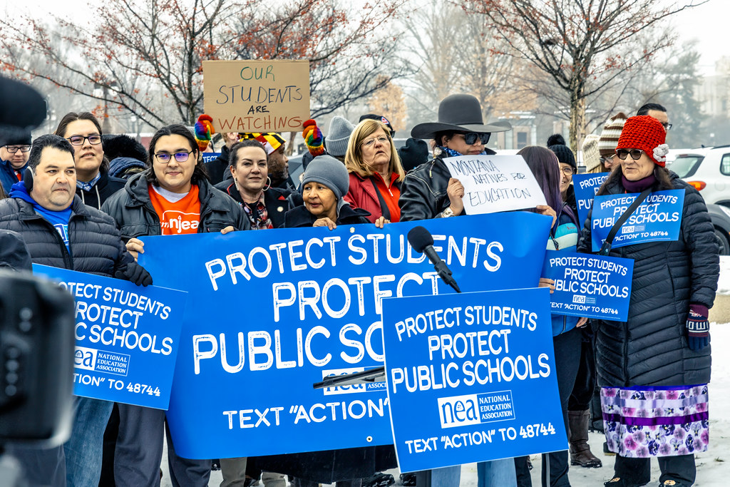 "NEA/Department of Education Rally" by jason.gooljar is licensed under CC BY-NC-SA 2.0.